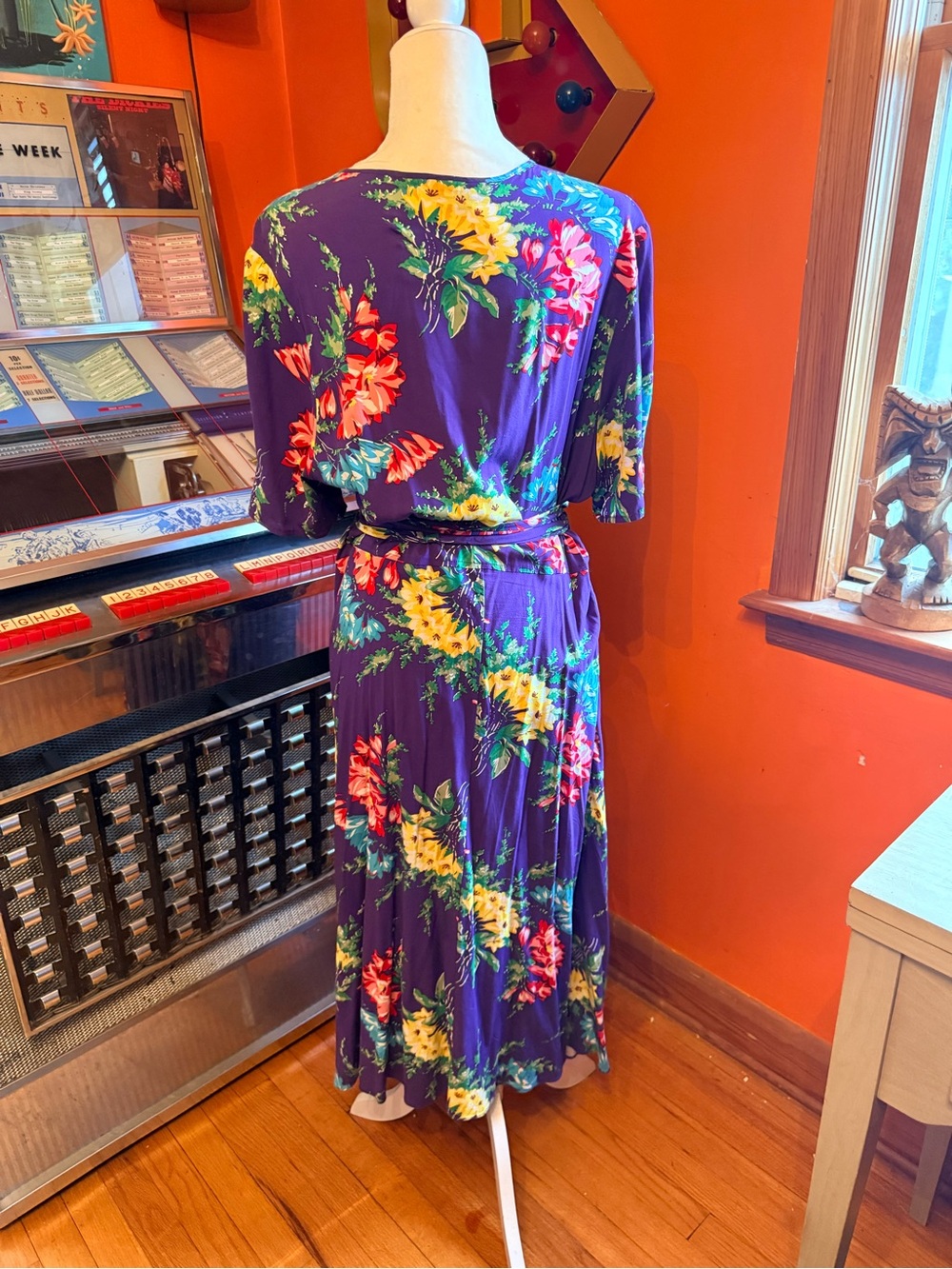 Trashy Diva Camilla wrap dress in bold bouquet size 20 - Picture 2 of 4
